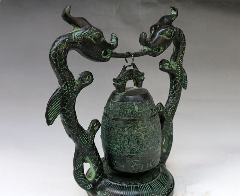 青銅器 双竜鐘曽侯乙編鐘 装飾品 現代工芸品 美術品 置物