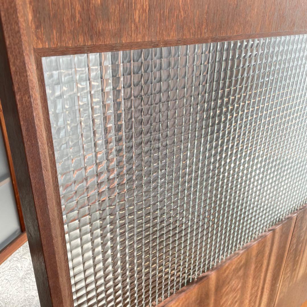 稀少　チェッカーガラス　木製フレームの間仕切り　ヴィンテージ　カフェ風インテリア