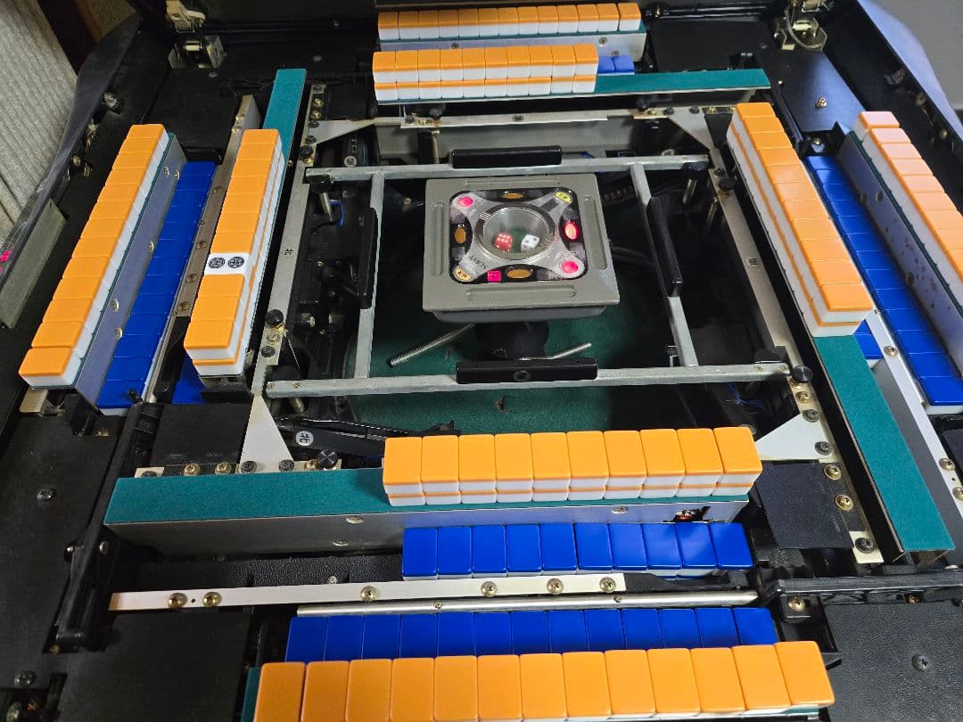 トムヤムクン　アモス　アルティマ　全自動卓麻雀卓　.3/1配達します。