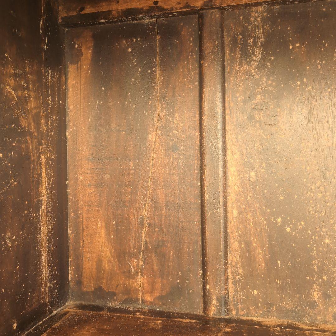 木製キャビネット ガラス扉付き