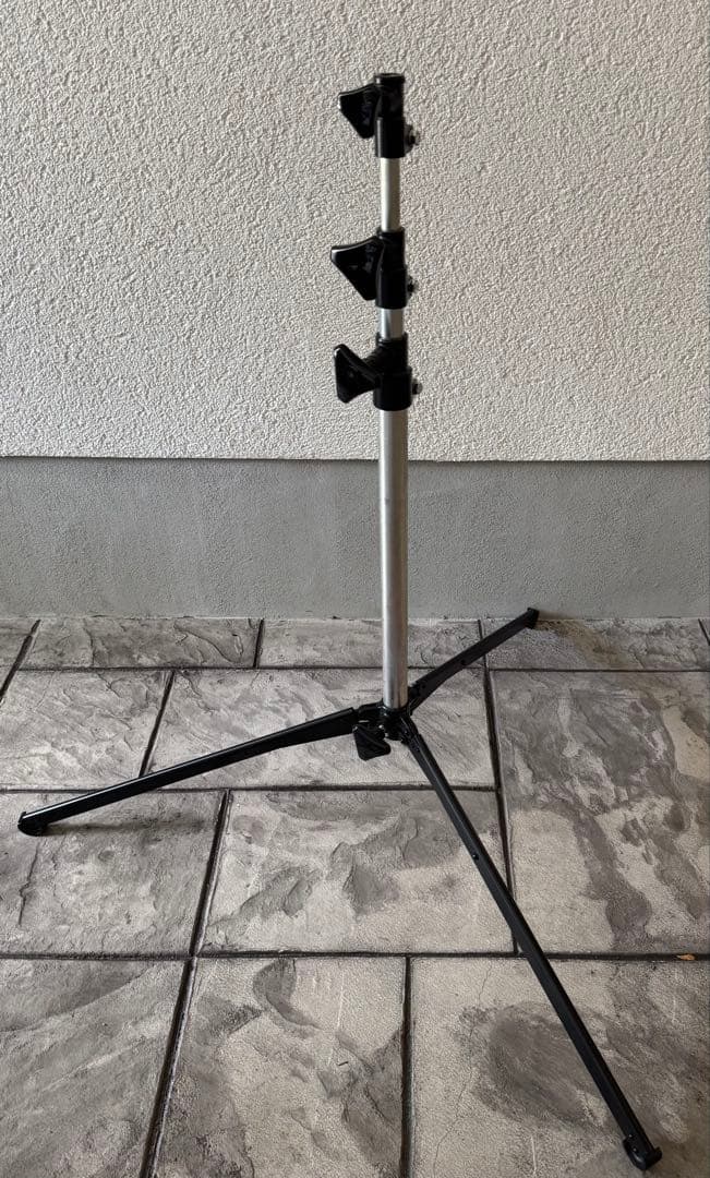 TOSHIBA 三脚スタンド