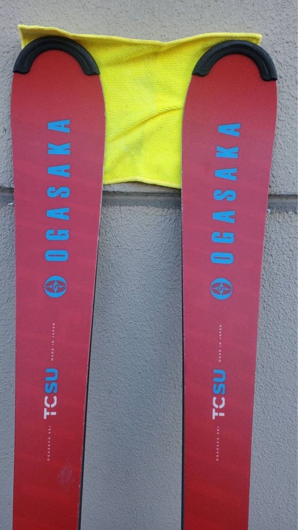 オガサカ　OGASAKA TCSU スキー 赤 プレート　ビンディング付