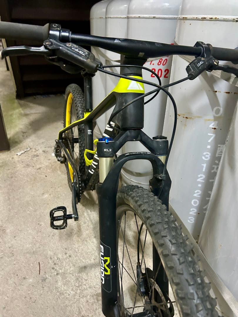 Jacky3　2018CANYON EXCEED CF younghero