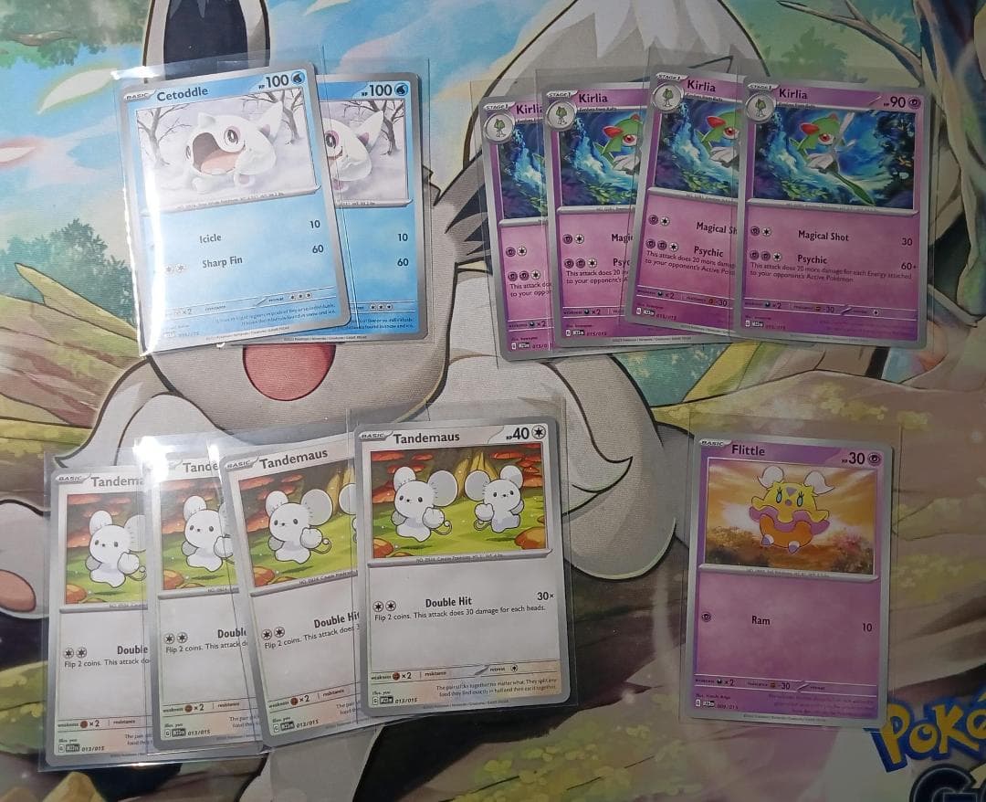 海外ポケモンカードゲーム パック プロモカード・・ピンバッジセット