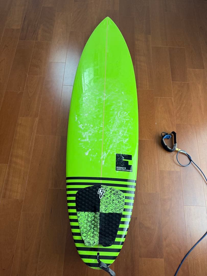 ミッドレングス essence エッセンス 6.6 サーフボード