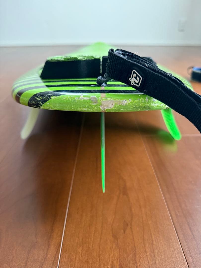 ミッドレングス essence エッセンス 6.6 サーフボード