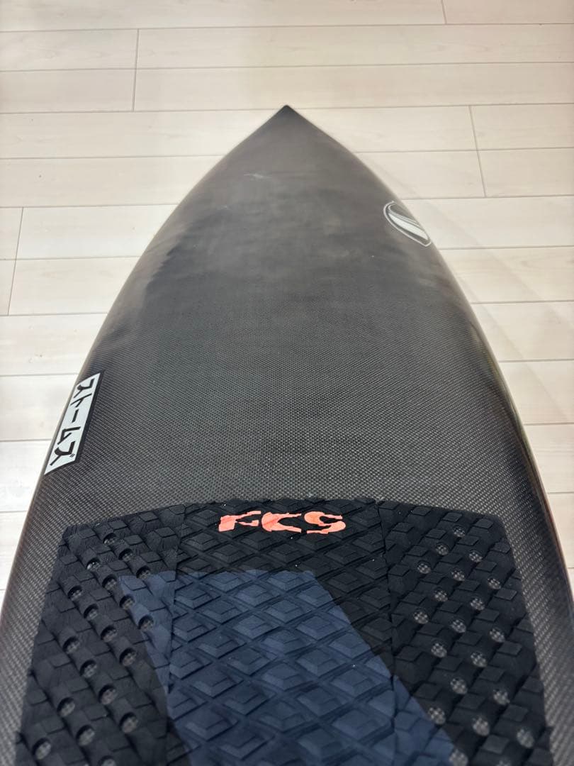 シャープアイダークアーツサーフボード