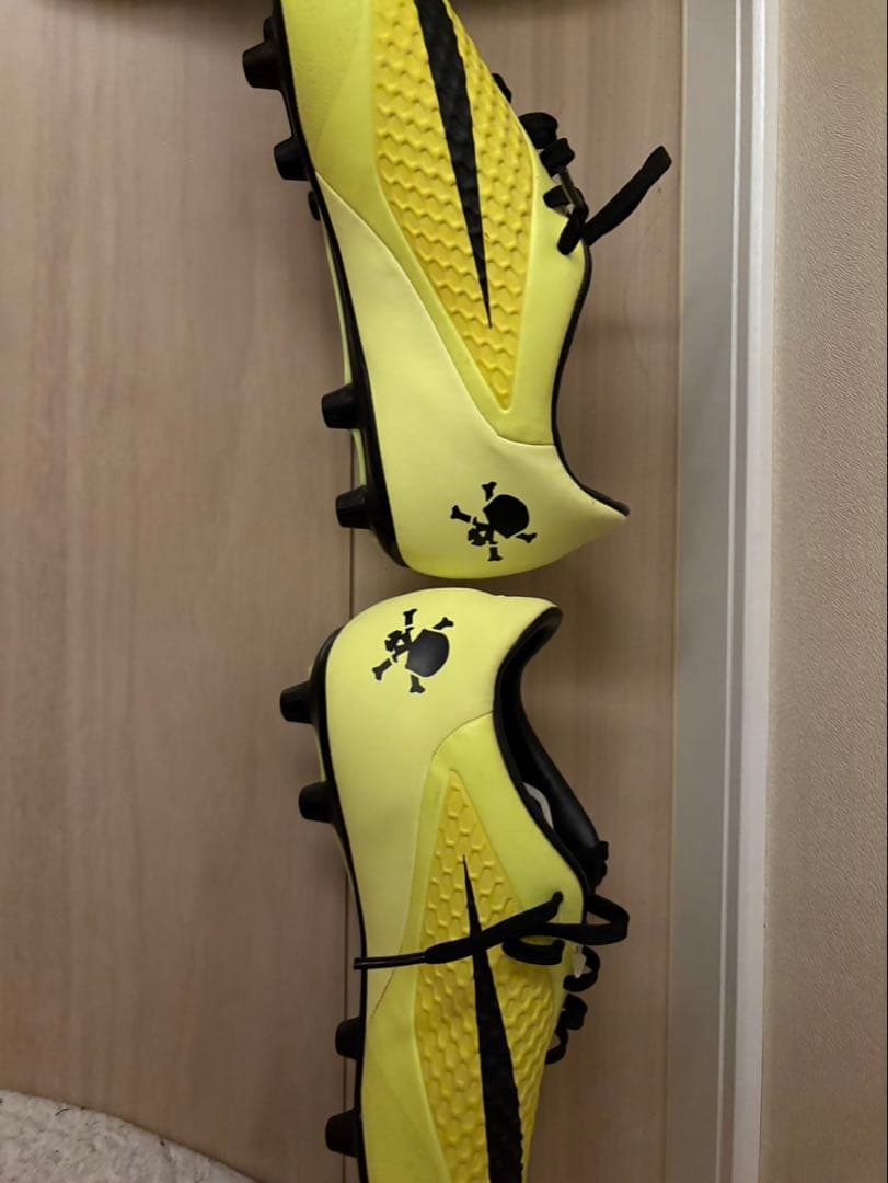 NIKE ハイパーヴェノム　ファタル HG 25.5cm