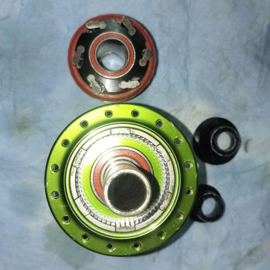 INDUSTRY NINE TORCH 前後ハブセット グリーン