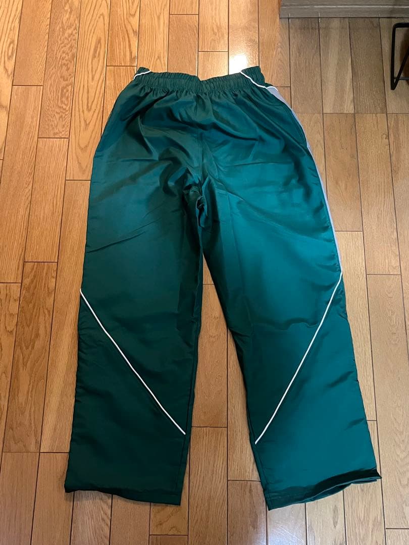 ウィンドブレーカー　上下セット M