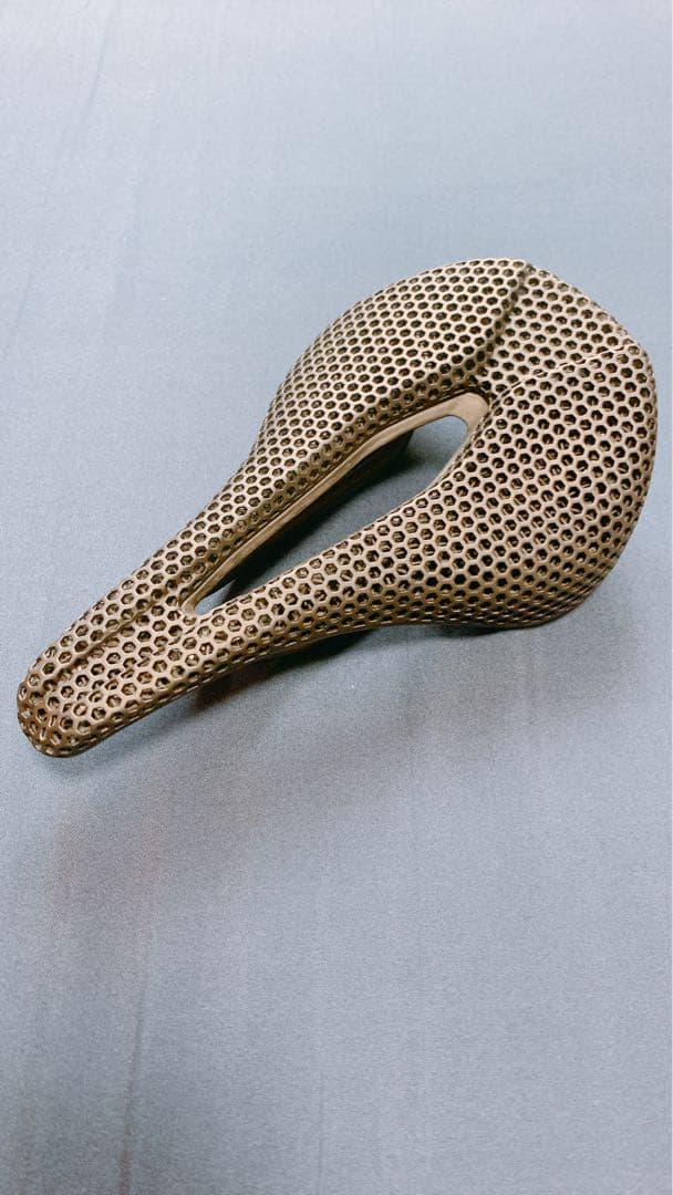 未使用！TNI LiteFly 3D カーボン サドル