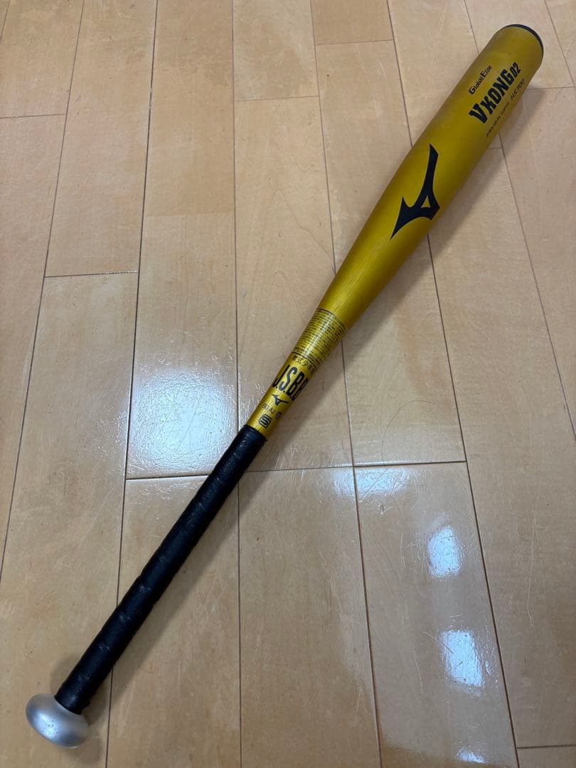 Mizuno VKONG02 81cm と練習用竹バットのセット