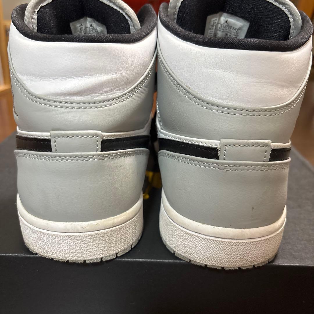 NIKE エアージョーダン1 MD グレー／フォントダスト/ホワイト/ブラック