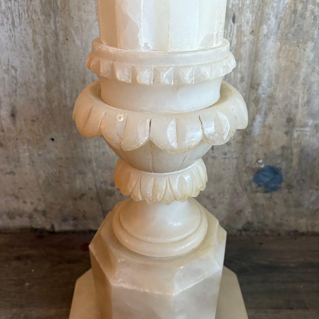 大理石　花台　コラムポール　ペデスタル　ホワイトマーブル