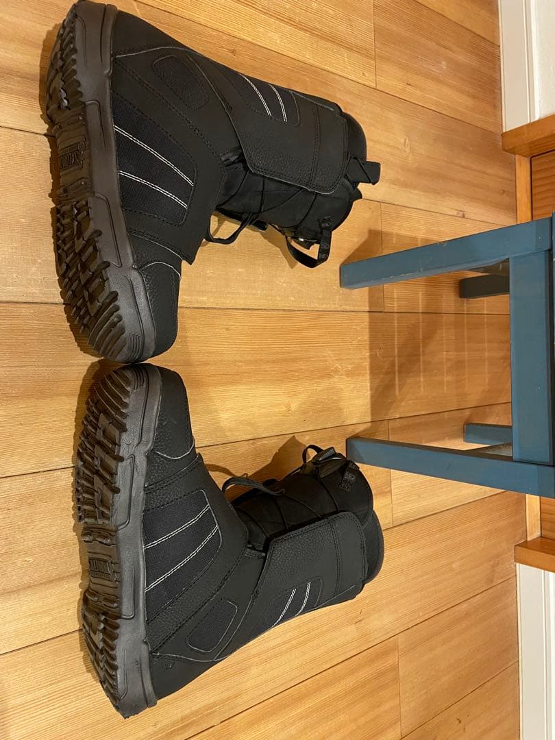 サロモン　SALOMON TITAN 27cm スノーボードブーツ