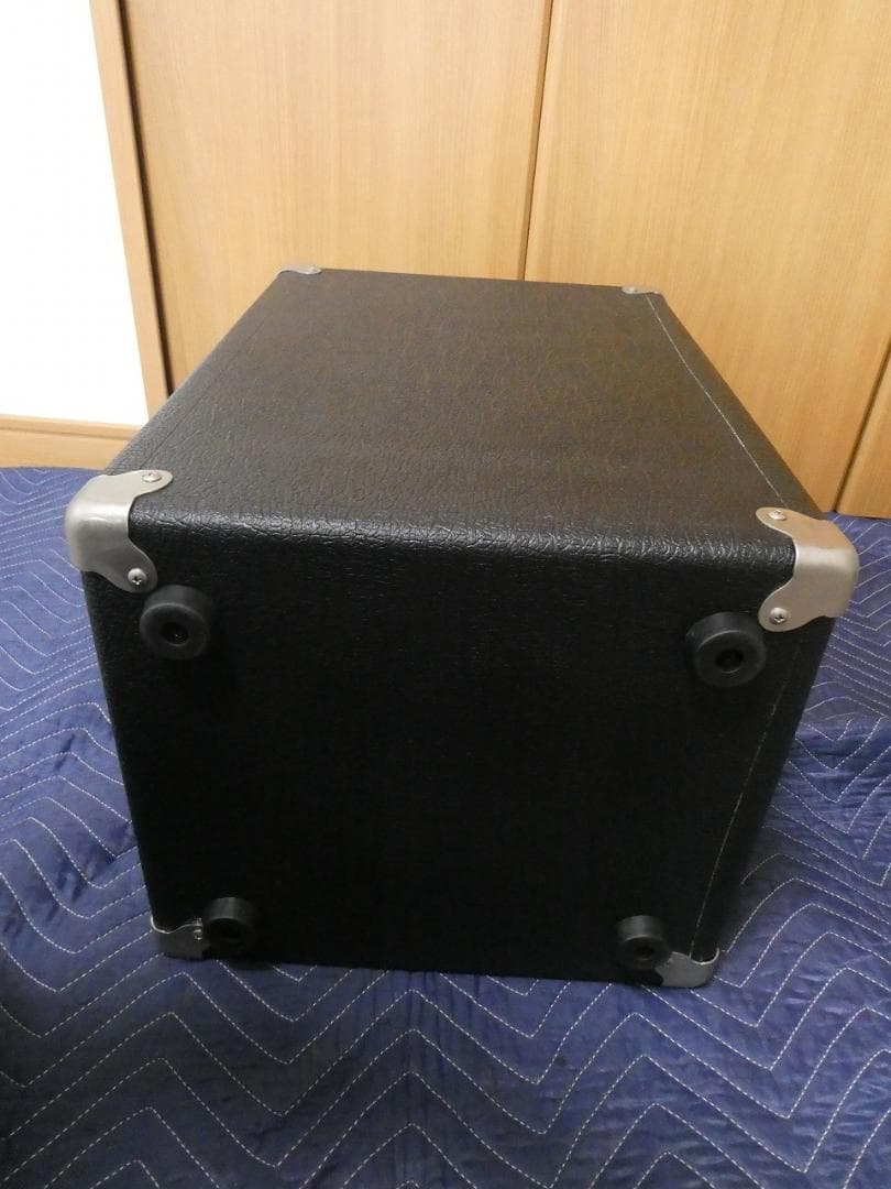 ベースアンプ CARVIN MB10