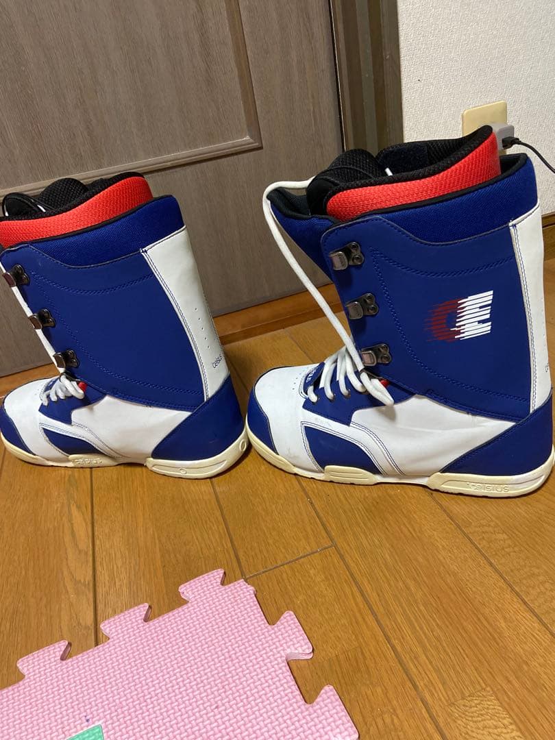 Celsius スノーボードブーツ 青/白 収納バッグ付き