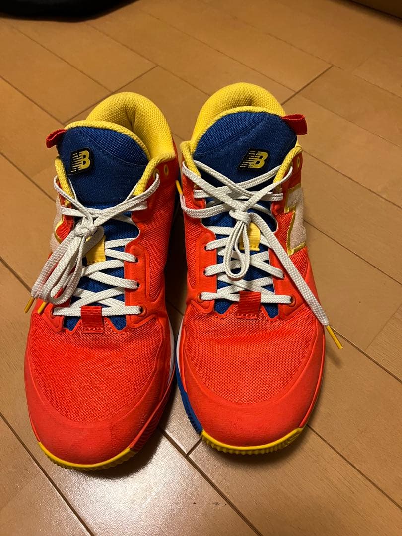 シューズ(男性用) New Balance Fuelcell HESI LOW