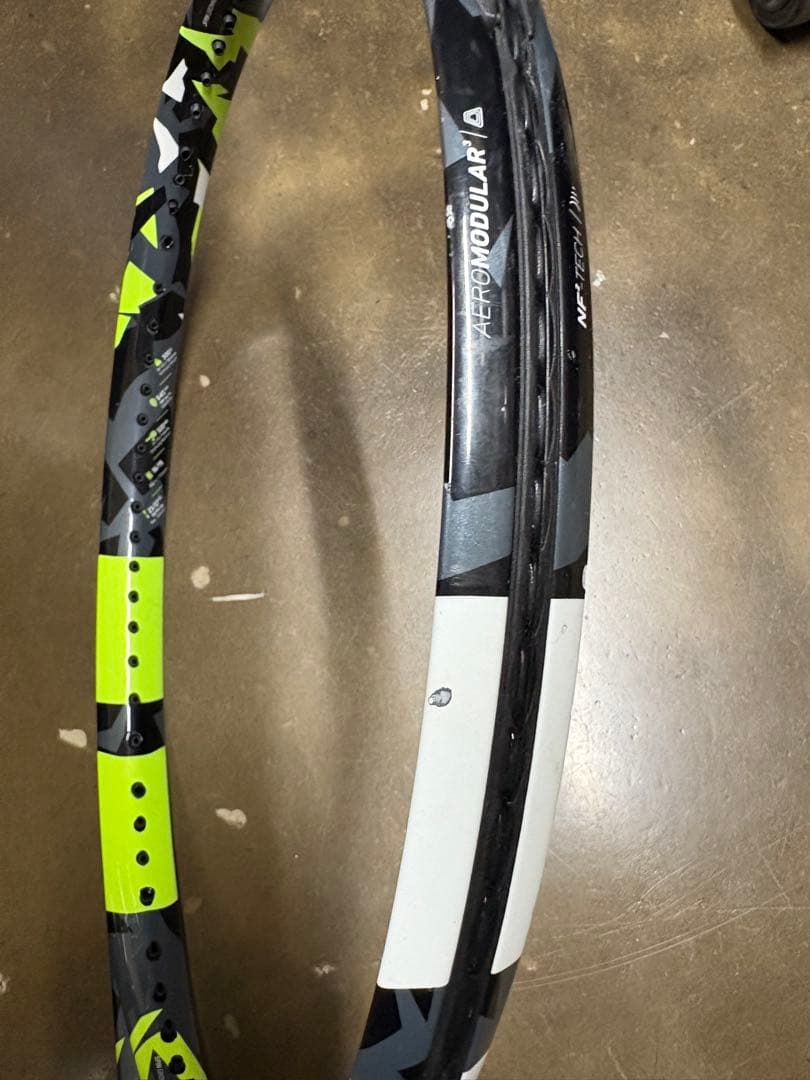 テニスラケット　バボラ　ピュアアエロ　2022 G2 pure aero