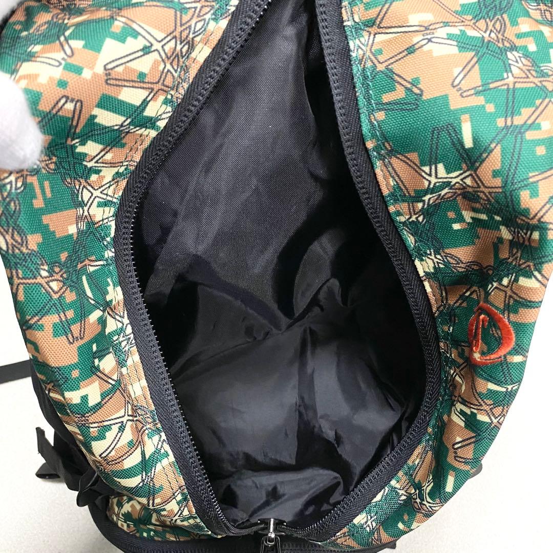 極美品✨SPALDING スポルディング バスケットボール リュック 迷彩