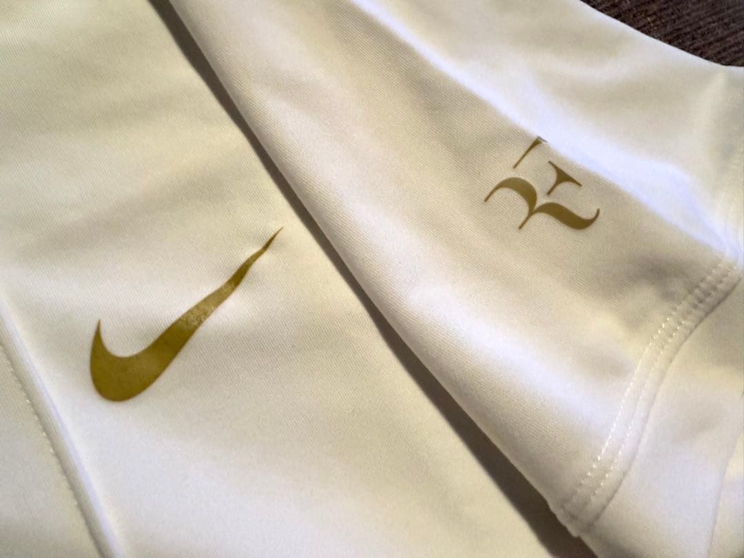 お盆限定値下　NIKE フェデラー着用 テニスウェア 2010年 ウィンブルドン