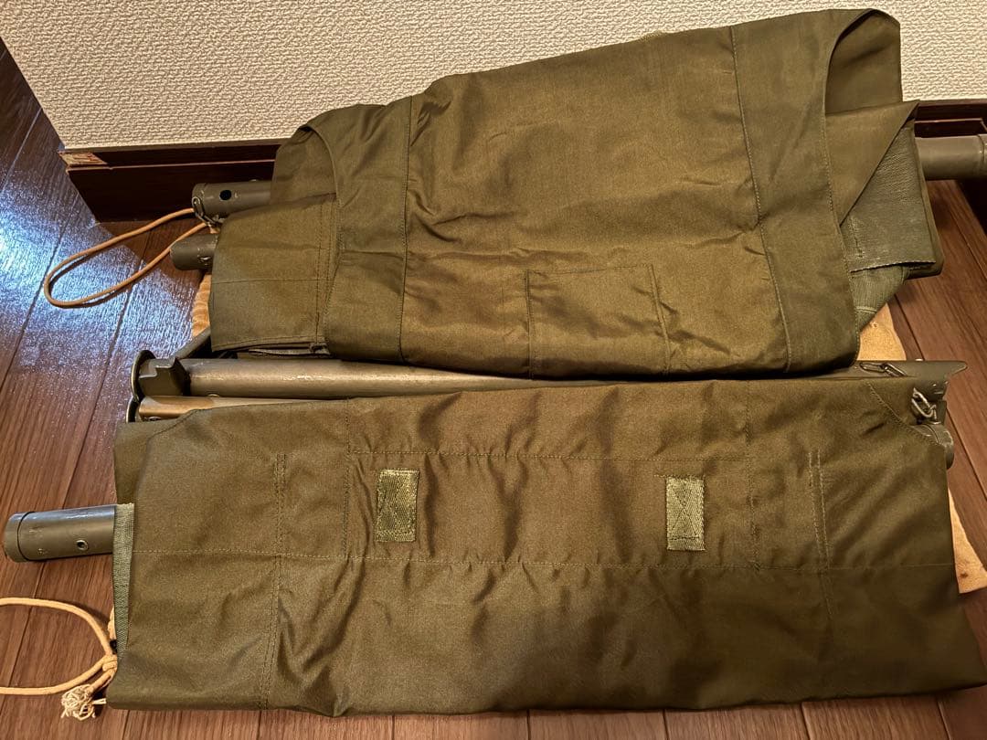 希少　スウェーデン軍ストレッチャー実物　デッドストック