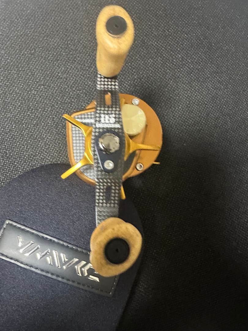 Megabass LIN10C ベイトリール