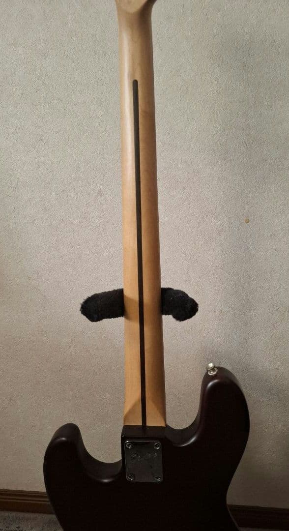 (特価) Squier by Fender JAZZBASS 「順反りジャンク」