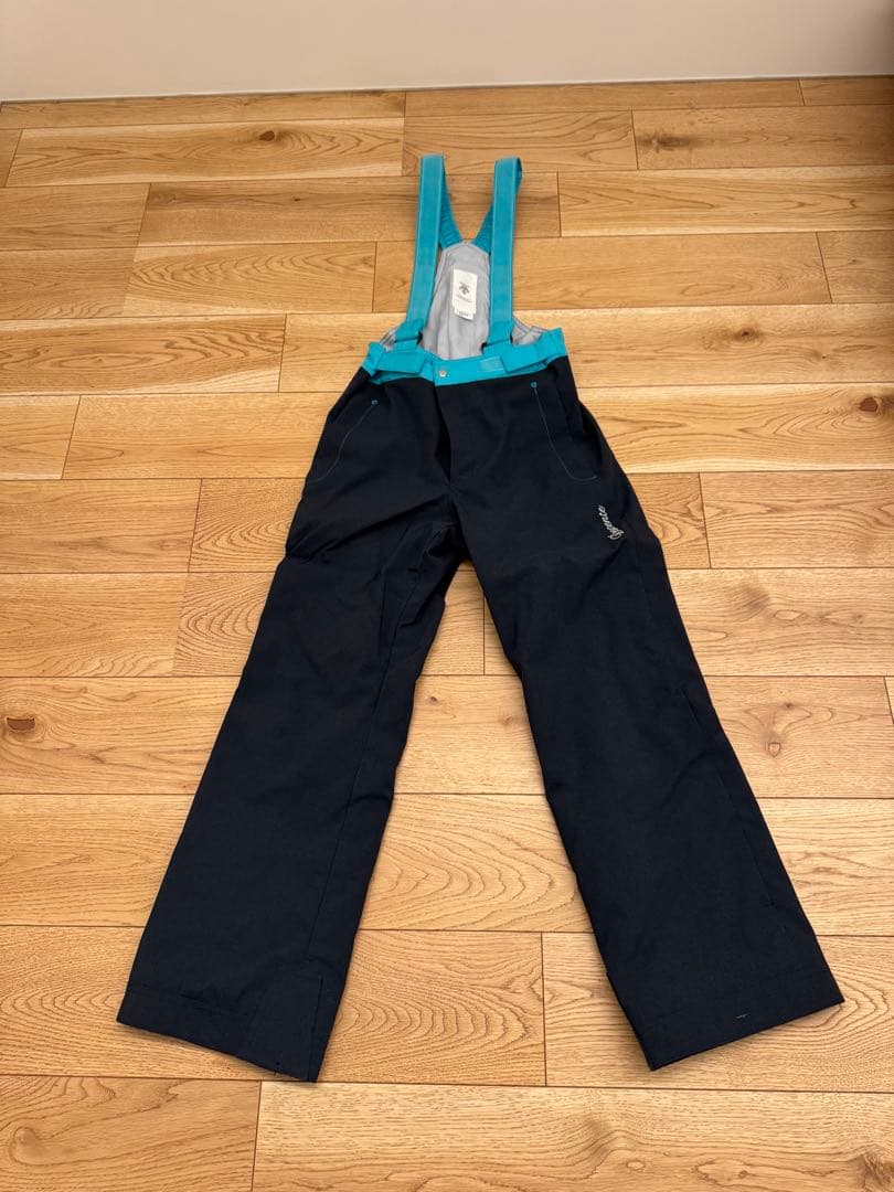 デサントジュニア スキーウェア 150サイズ