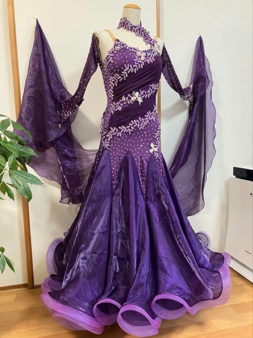 社交ダンスドレス　ダンスドレス　M 紫色　競技会　デモ　超豪華　レッスンウェア