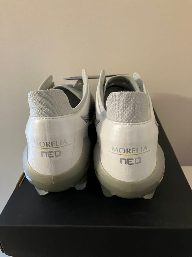 ミズノ サッカースパイク モレリアネオ3 ジャパン 26.5