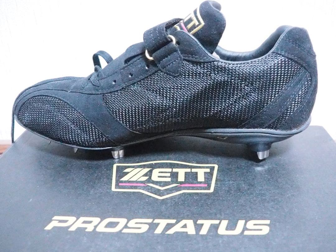 新品未使用【27.5cmゼット　プロステイタス】野球用埋め込み型金具スパイク。