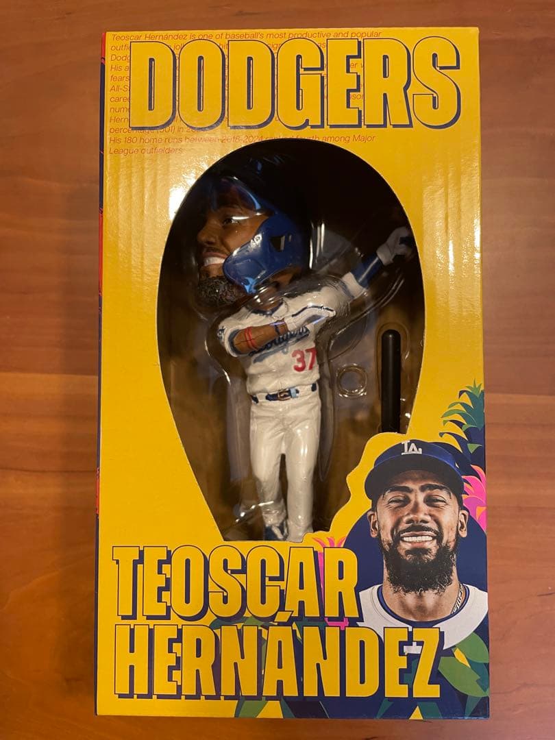 【最終値下げです】ドジャース　TEOSCAR HERNANDEZ ボブルヘッド