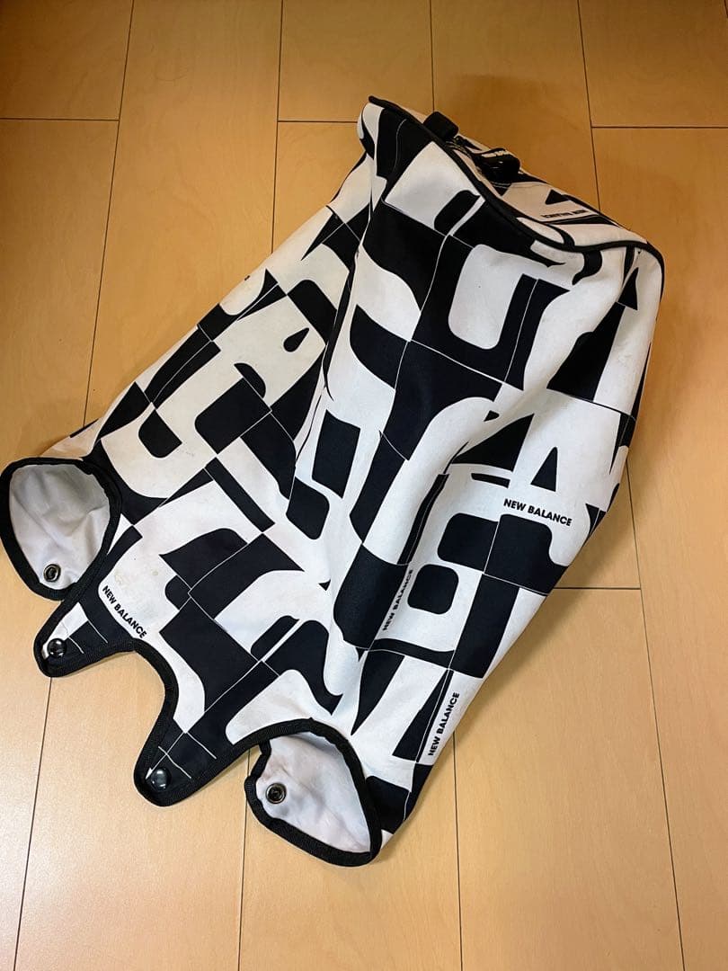 【格安】軽量★ニューバランス★スタンドキャディバッグ★ゴルフバッグ★