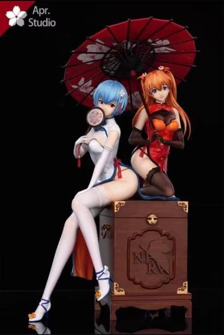 新世紀エヴァンゲリオン　明日香　綾波レイ　ガレージキット　フィギュア