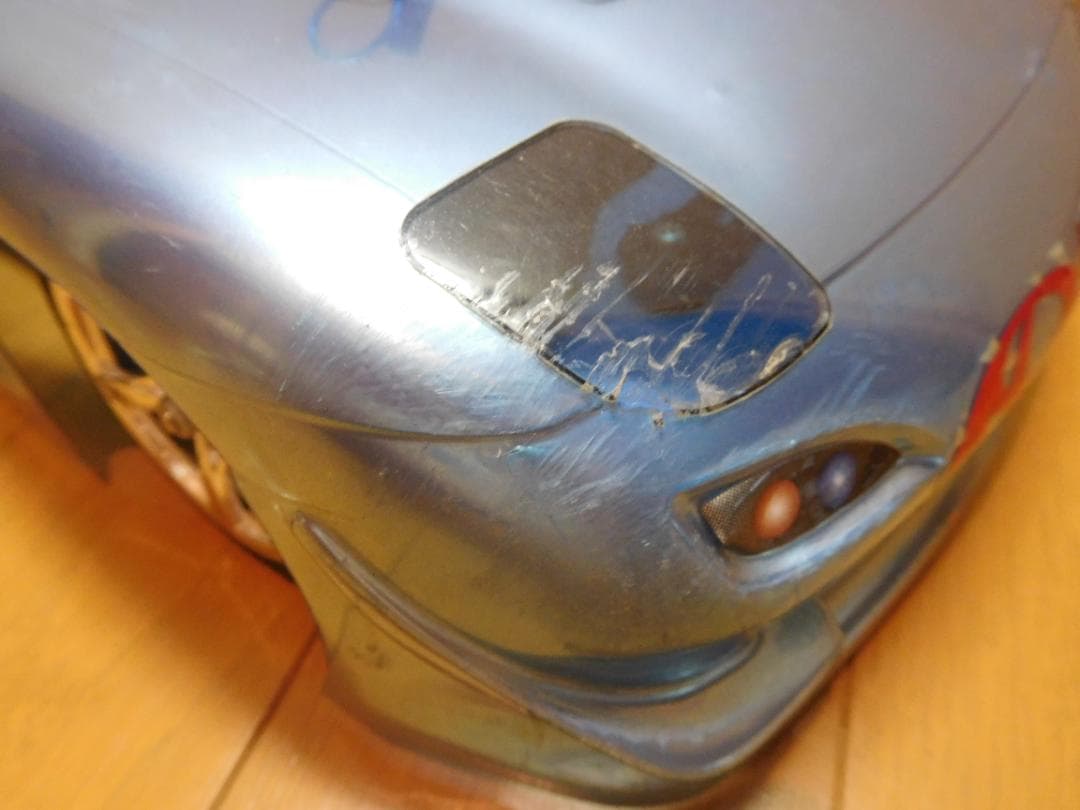 ラジコンカー　1/10 電動カー　4WD