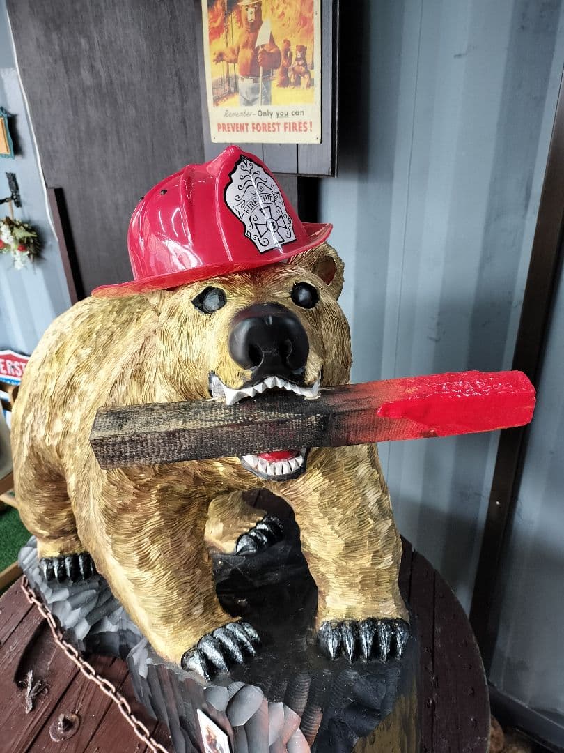 超大型木製　クマの木彫り　クマの置物　木彫り　熊の彫刻　熊　木彫