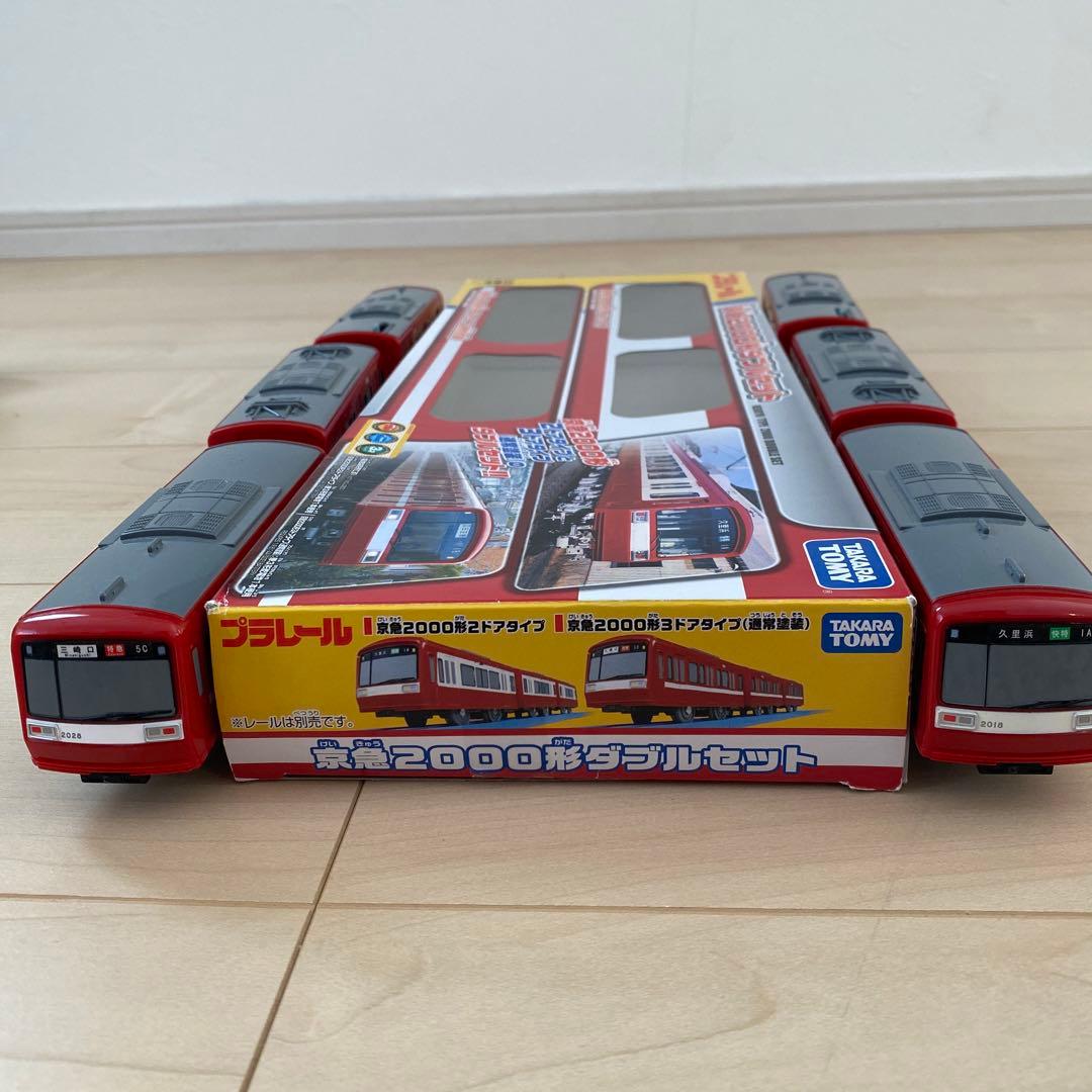京急2000形ダブルセット　快特久里浜行き　特急三崎口行き　プラレール