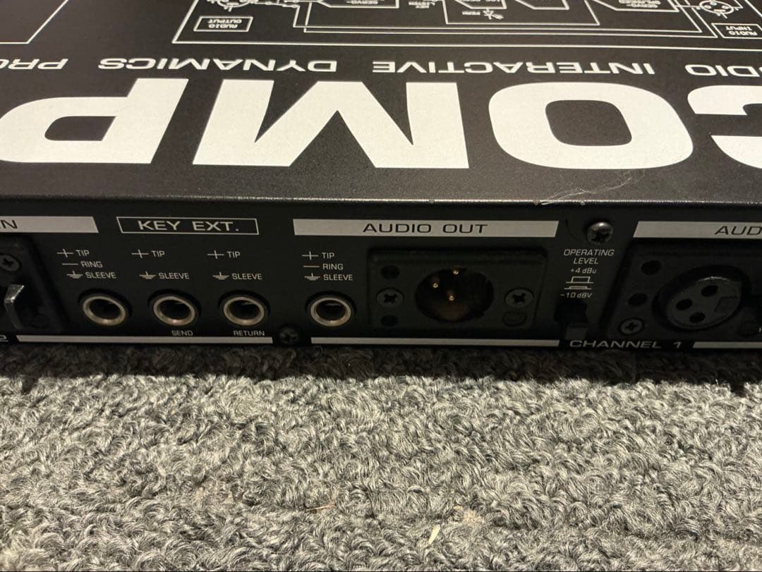 ベリンガー　MDX-2100 2ch コンプレッサー