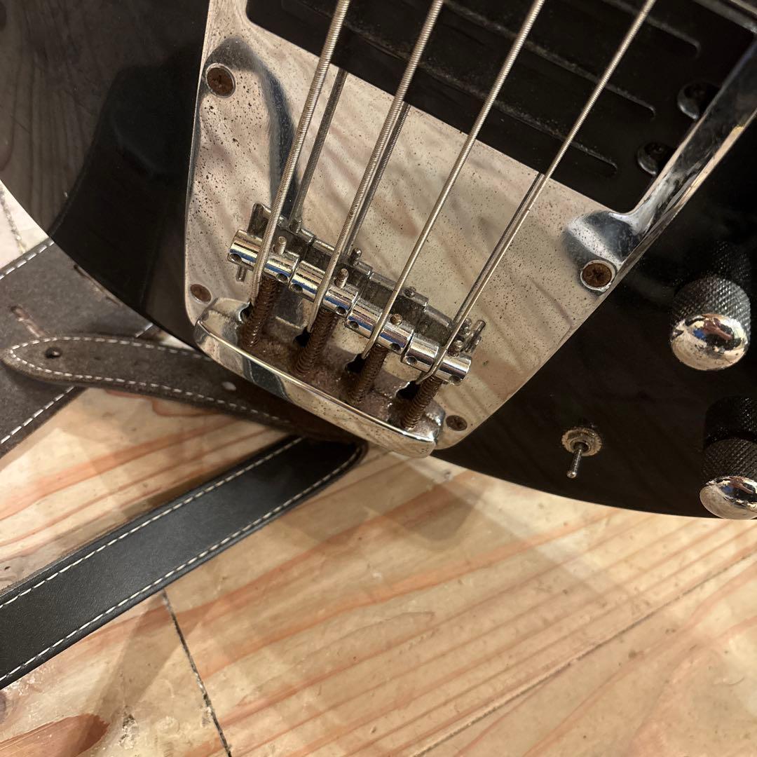 Ibanez ATK Series ブラックエレキベース