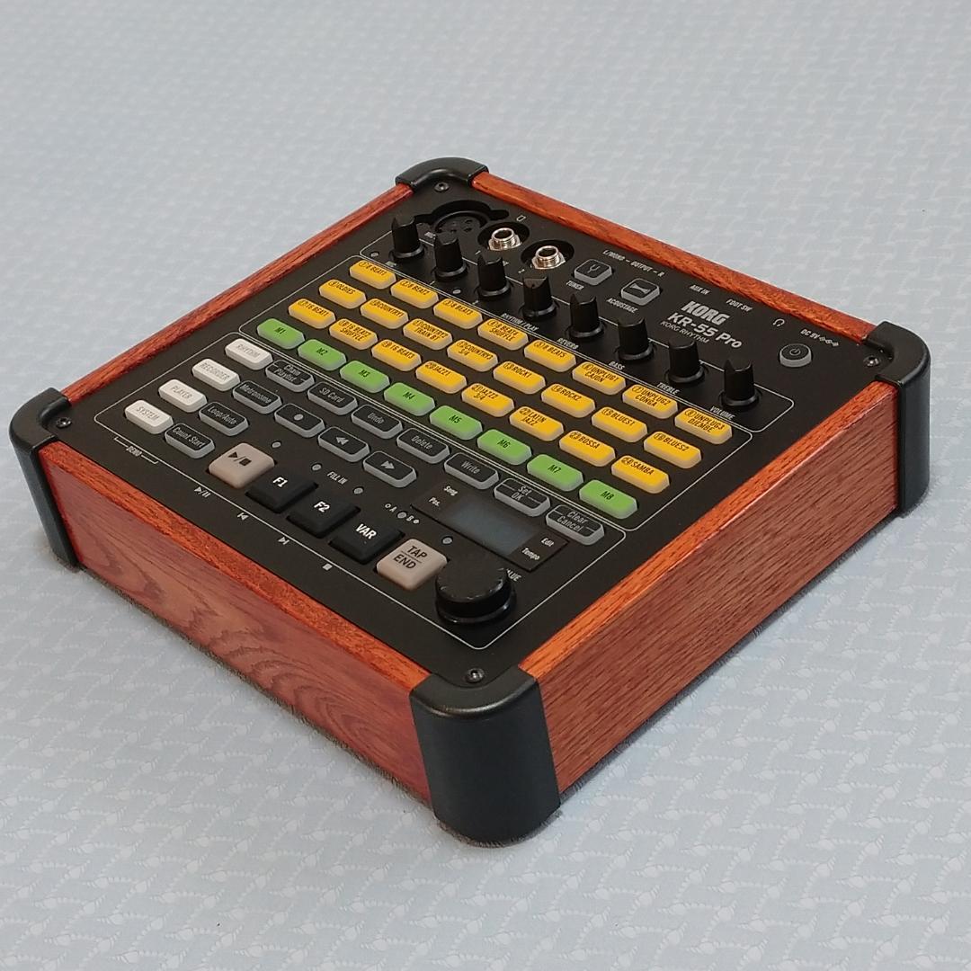 【美品】コルグ KR-55 PRO リズム・マシン ＆ 専用フットスイッチ付き