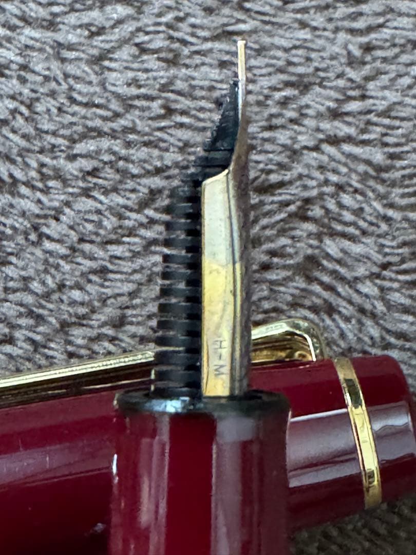 セーラー万年筆　ファウンデッド　21Kペン先　ボルドー　インク付