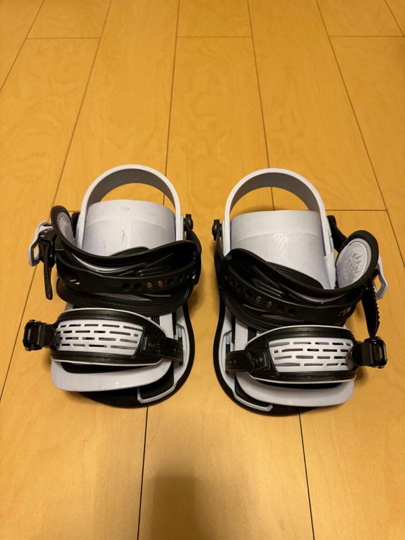 Union スノーボードビンディング ホワイト/ブラック