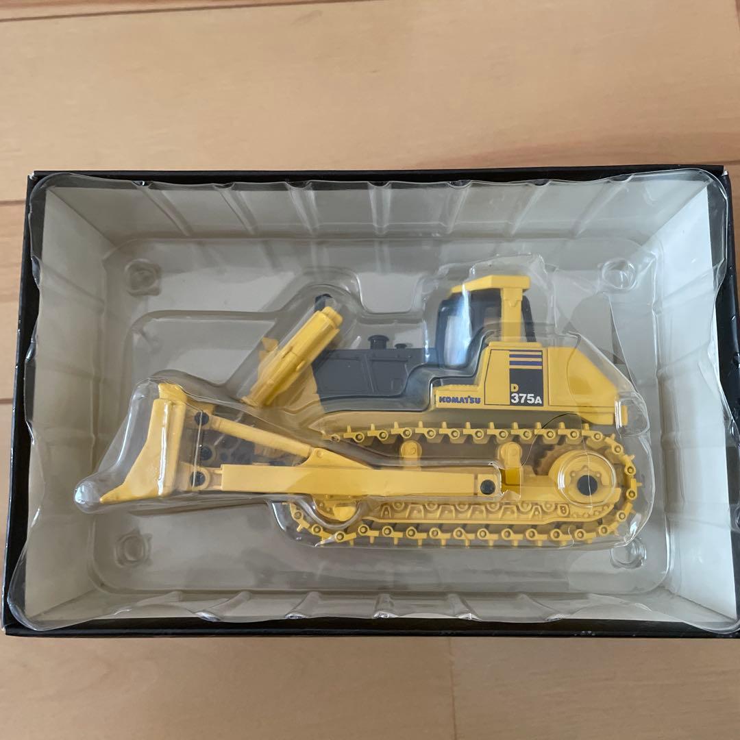 非売品　Komatsu ブルドーザーD375A 未開封