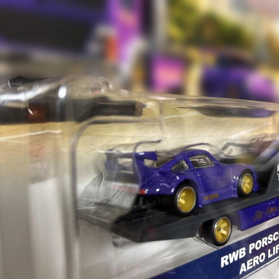 ミニカー HOTWEELS TEAM TRANSPORT RWB PORSCHE 930