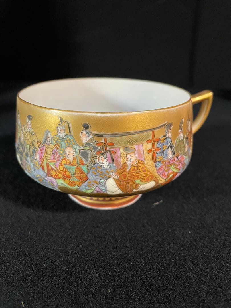 ②九谷焼コーヒーカップ　明治時代輸出品　手書き三十六歌仙　細密画　金彩　金蘭手
