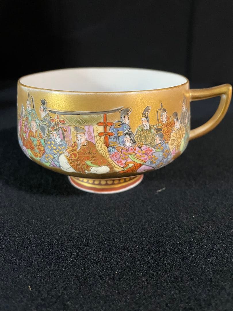 ②九谷焼コーヒーカップ　明治時代輸出品　手書き三十六歌仙　細密画　金彩　金蘭手