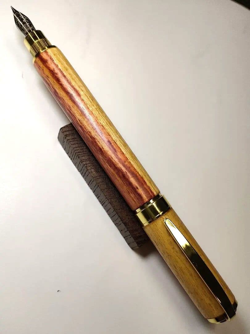 【チューリップウッド】グラデュエイト万年筆