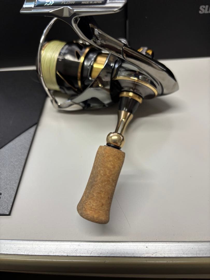 ダイワ　SLP WORKS 22イグジスト PC LT2500 セミオーダー