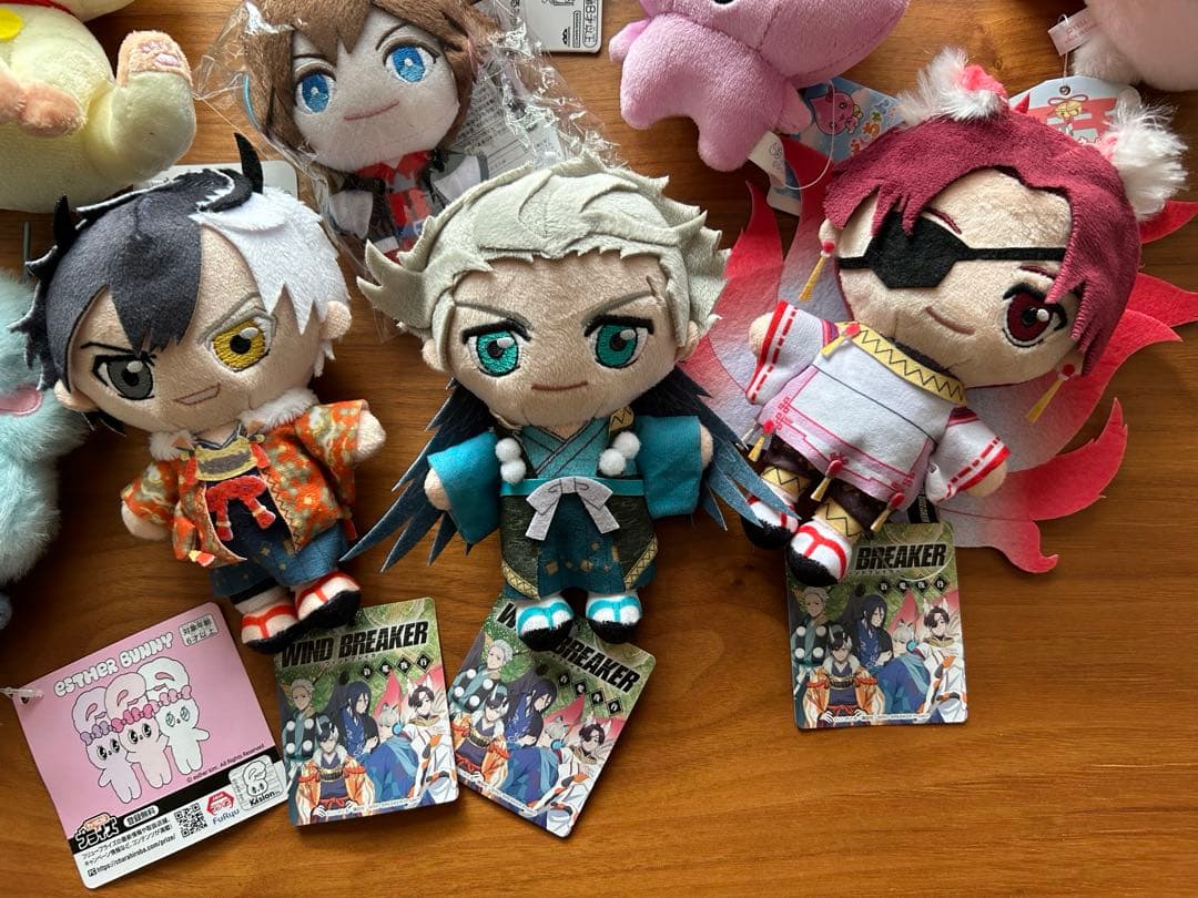 アニメ・ゲームキャラクター　フィギュア　ぬいぐるみ　まとめ売り　23点